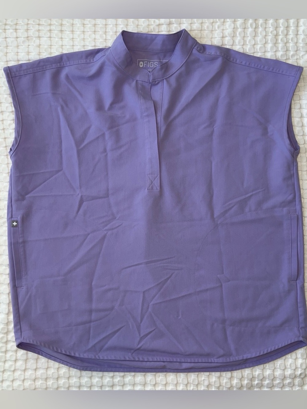 FIGS Rafaela Scrub Top